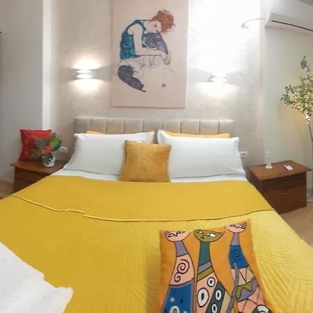 Bani'S Cozy Lovely Apt Tiranë Eksteriør bilde